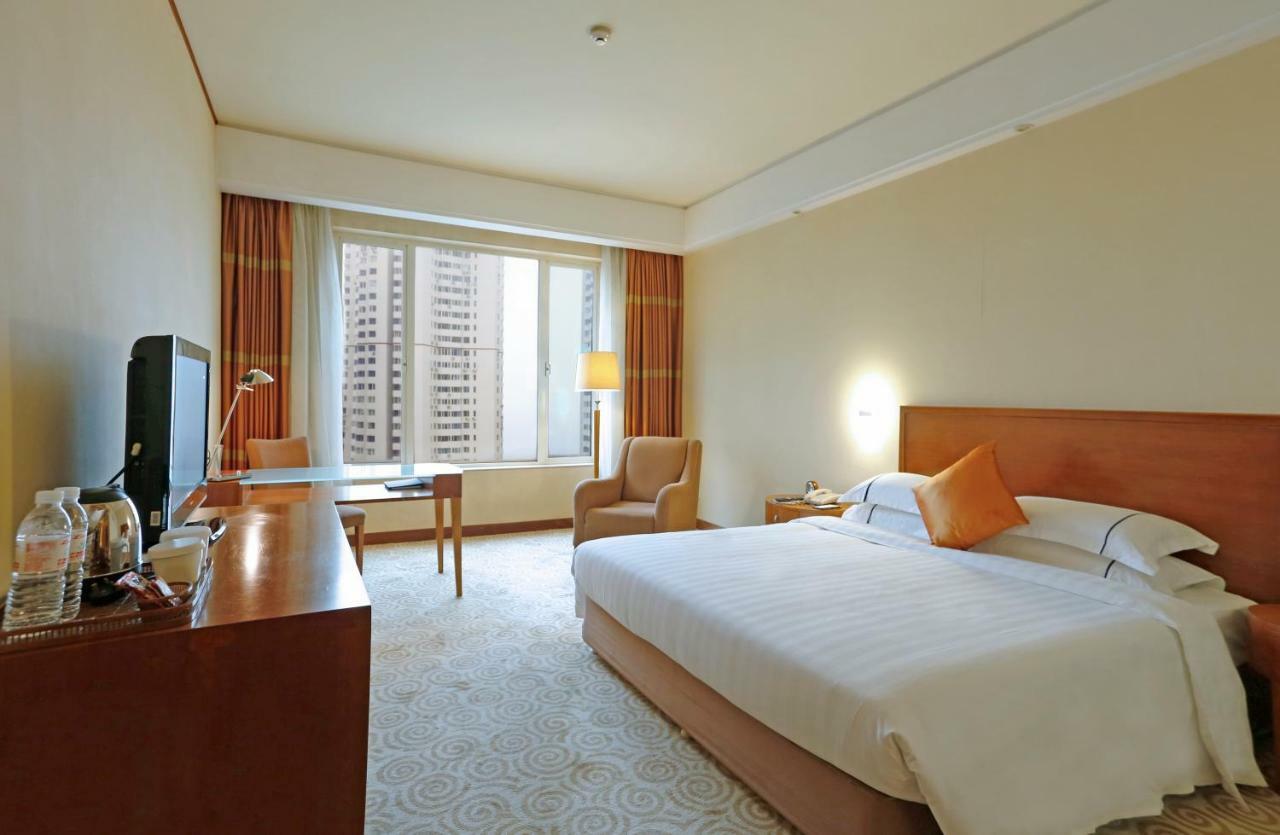 Hotel Equatorial Csingtao Szoba fotó