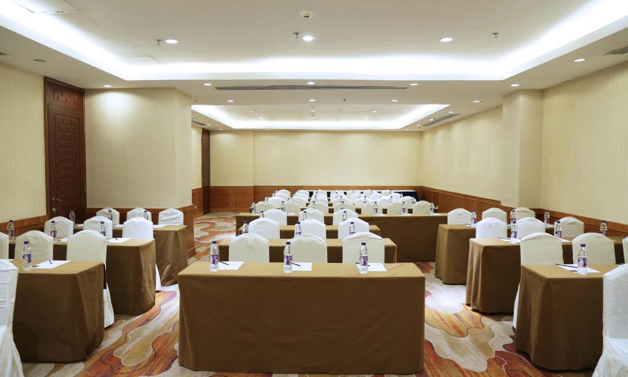 Hotel Equatorial Csingtao Kültér fotó