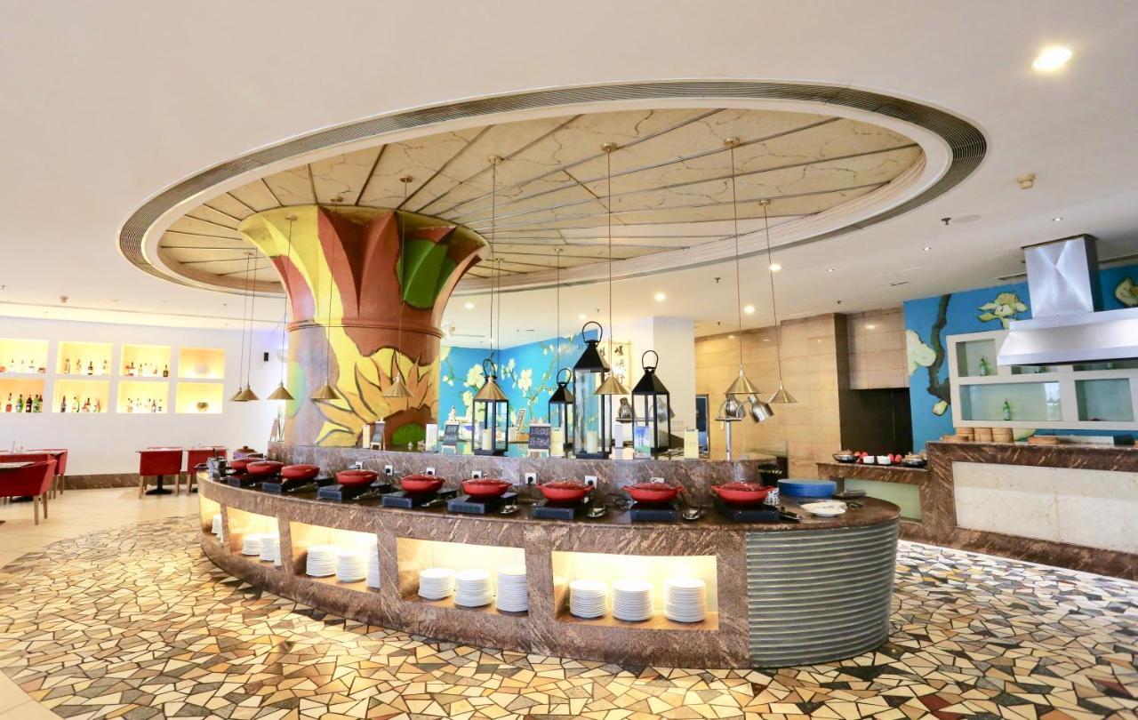 Hotel Equatorial Csingtao Kültér fotó